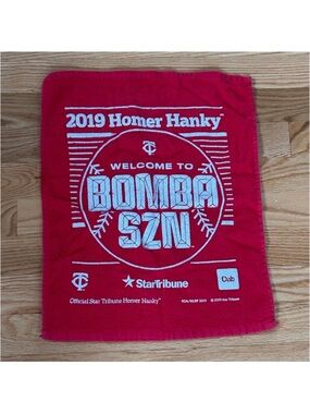 Minnesota Twins 2019 Homer Hanky "Bomba Szn" squad Red Fan Towel